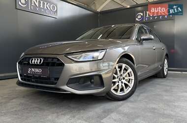 Audi A4 2021