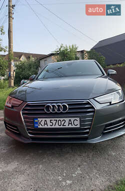 Седан Audi A4 2016 в 
