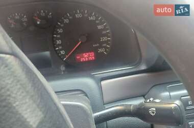 Седан Audi A4 1999 в 