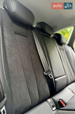 Универсал Audi A4 2020 в 