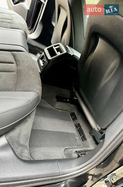 Универсал Audi A4 2020 в 
