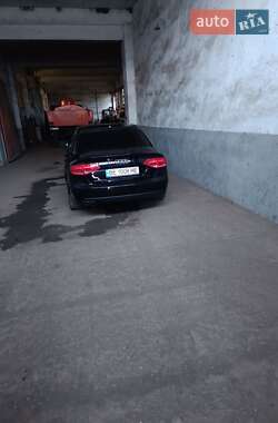 Седан Audi A4 2011 в 
