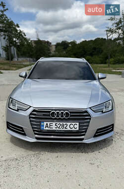 Универсал Audi A4 2016 в 