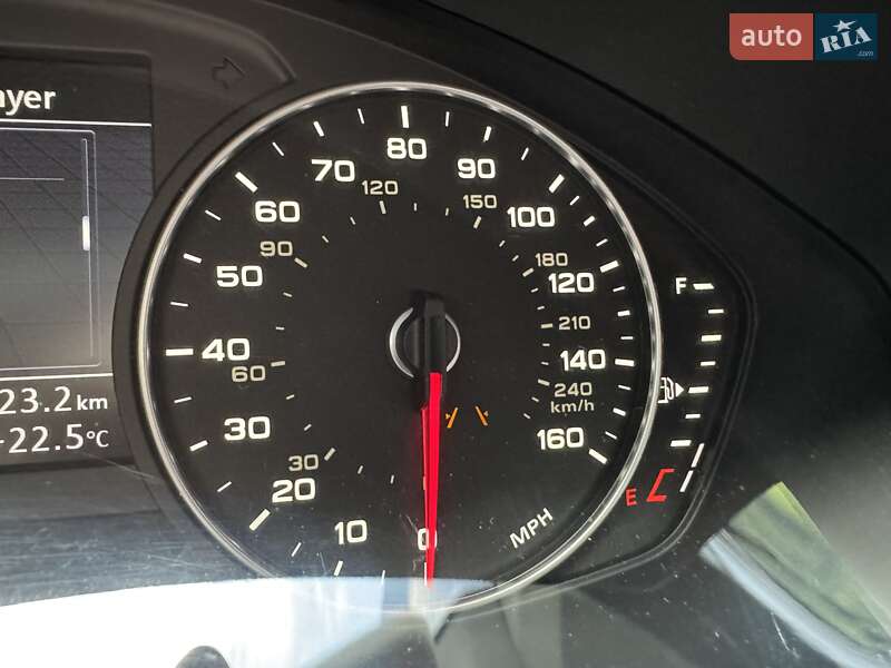 Седан Audi A4 2016 в Харькове
