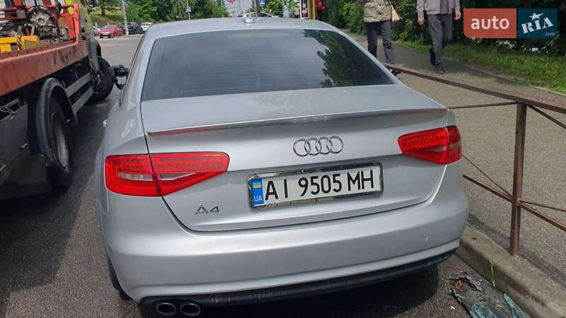 Седан Audi A4 2013 в Києві