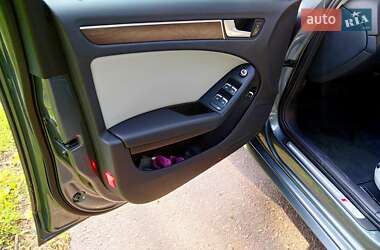 Седан Audi A4 2013 в 