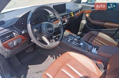 Седан Audi A4 2016 в 