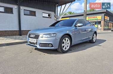 Седан Audi A4 2010 в 