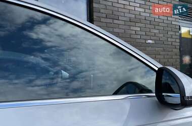 Седан Audi A4 2016 в 