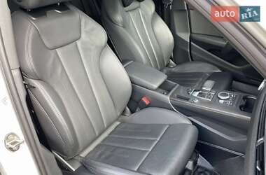 Седан Audi A4 2016 в 