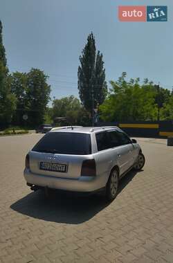 Універсал Audi A4 1999 в 