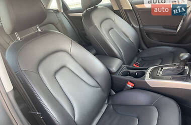Седан Audi A4 2013 в 