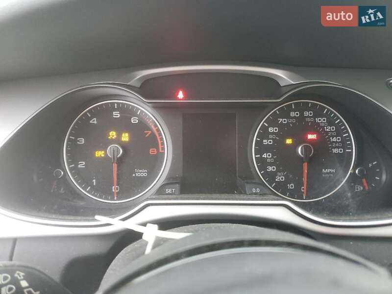 Седан Audi A4 2016 в Львові