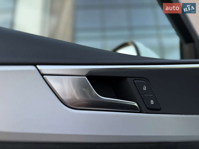 Универсал Audi A4 2021 в Тернополе