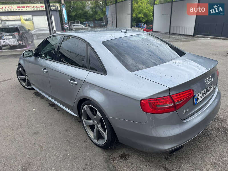 Седан Audi A4 2015 в Киеве