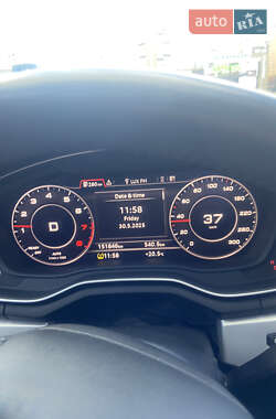 Седан Audi A4 2016 в 