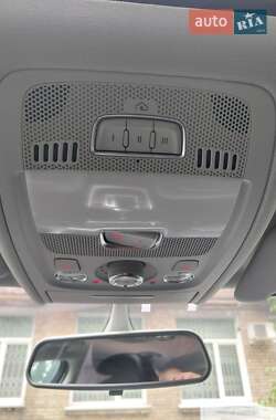 Седан Audi A4 2012 в 