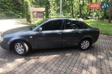 Седан Audi A4 2001 в 