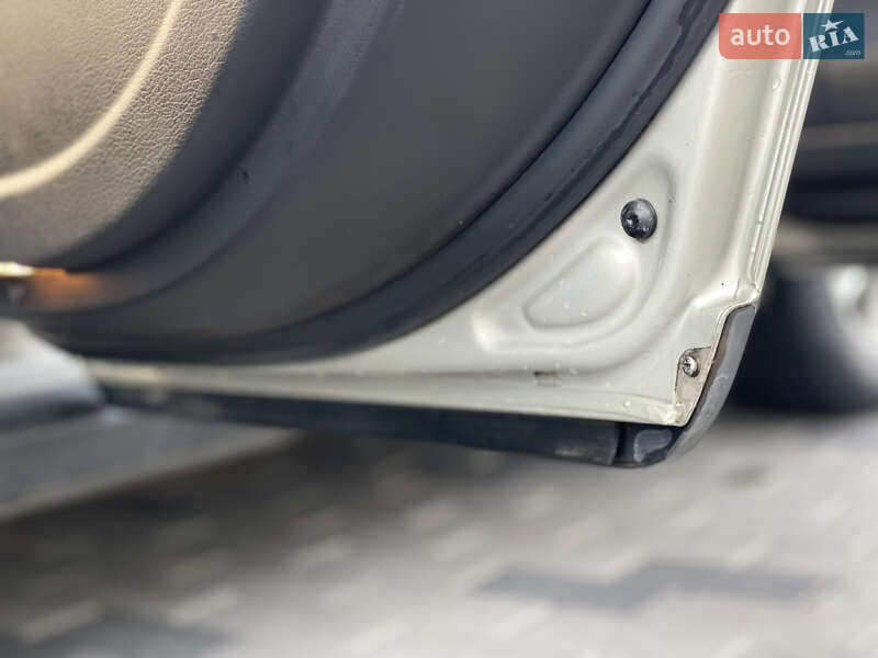 Універсал Audi A4 2003 в Хусті
