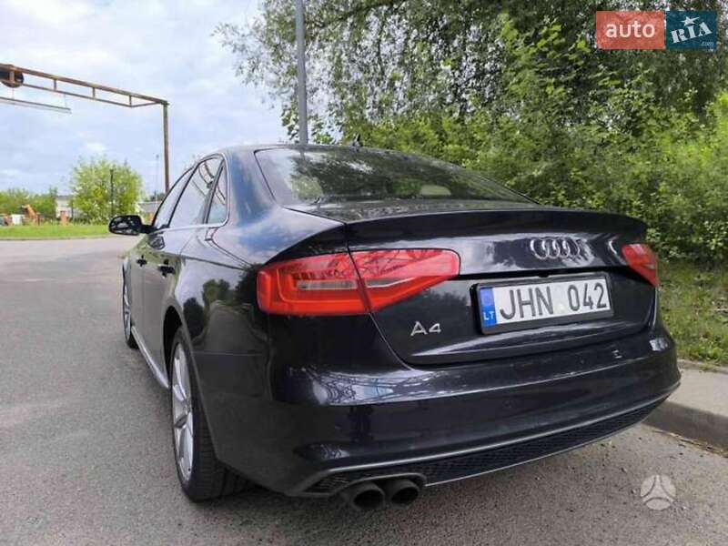 Седан Audi A4 2016 в Днепре