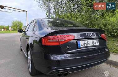 Седан Audi A4 2016 в 