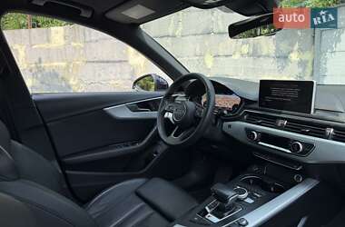 Седан Audi A4 2016 в 