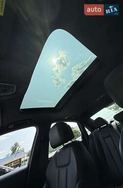 Седан Audi A4 2016 в 