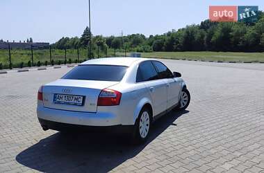 Седан Audi A4 2002 в 