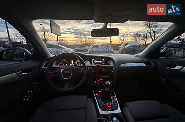 Седан Audi A4 2011 в 