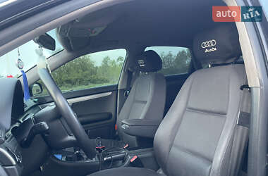 Седан Audi A4 2002 в 