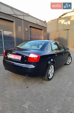 Седан Audi A4 2004 в Кам'янському