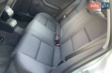 Седан Audi A4 2002 в 