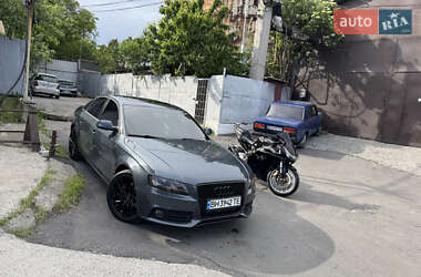 Седан Audi A4 2011 в Одесі