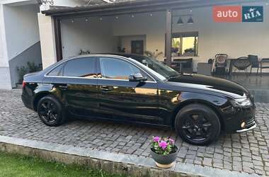 Седан Audi A4 2011 в 