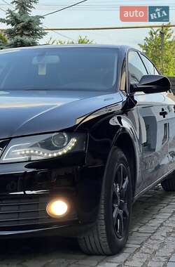 Седан Audi A4 2011 в 
