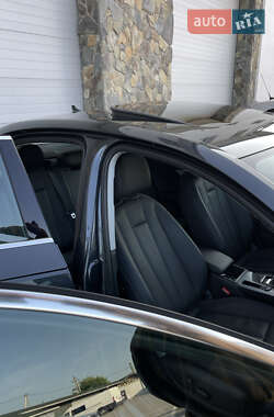 Седан Audi A4 2016 в 
