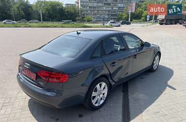 Седан Audi A4 2011 в 
