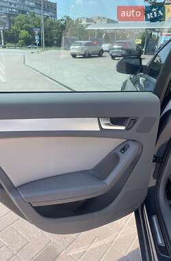 Седан Audi A4 2011 в 
