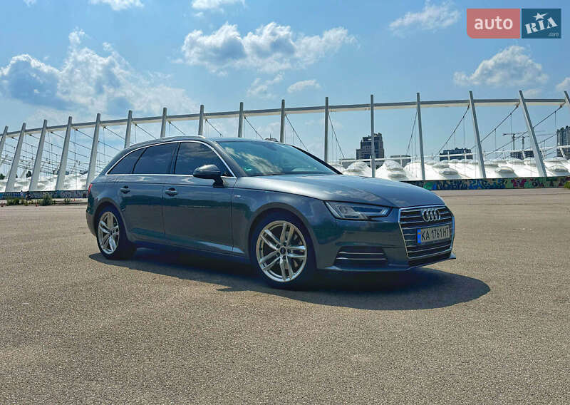 Универсал Audi A4 2017 в 