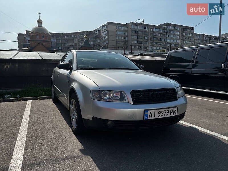 Седан Audi A4 2003 в Києві