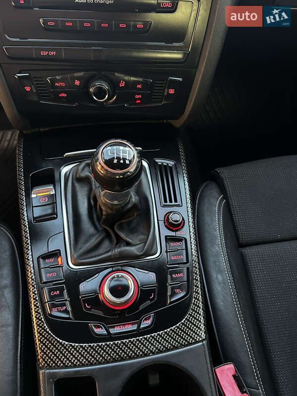 Седан Audi A4 2008 в Мукачево