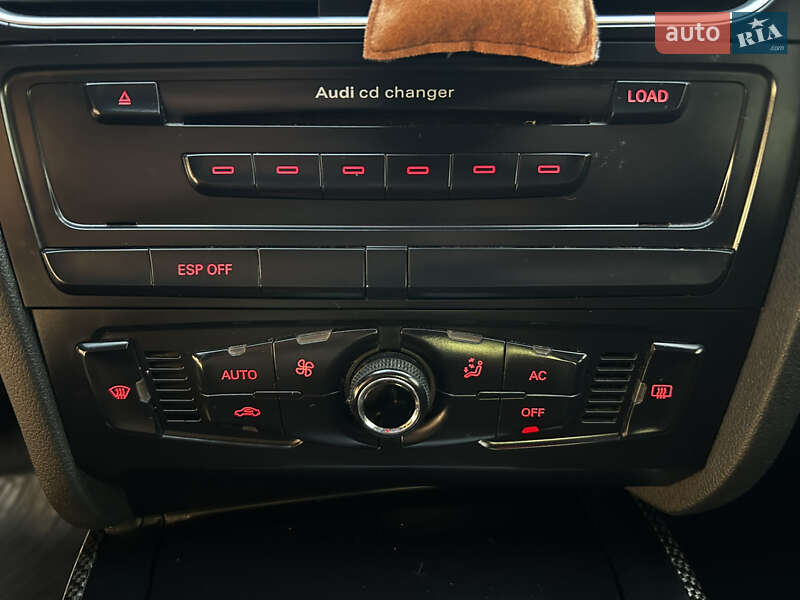 Седан Audi A4 2008 в Мукачево