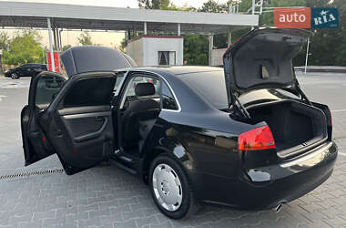 Седан Audi A4 2006 в 