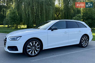 Универсал Audi A4 2020 в 