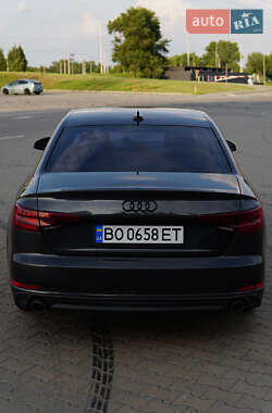Седан Audi A4 2018 в 
