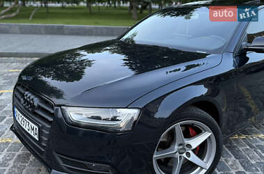 Седан Audi A4 2012 в 