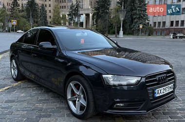 Седан Audi A4 2012 в 