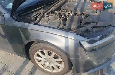Универсал Audi A4 2012 в 