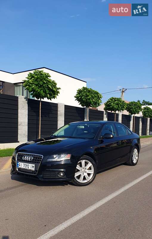 Седан Audi A4 2010 в Киеве