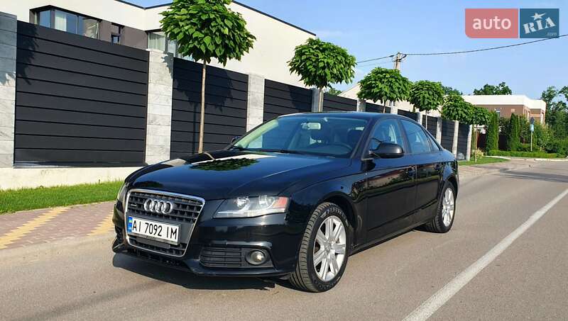 Седан Audi A4 2010 в Киеве
